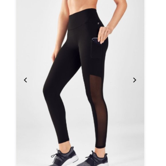 Fabletics Pants - NWT Fabletics Mila High-Waisted Pocket Leggings M